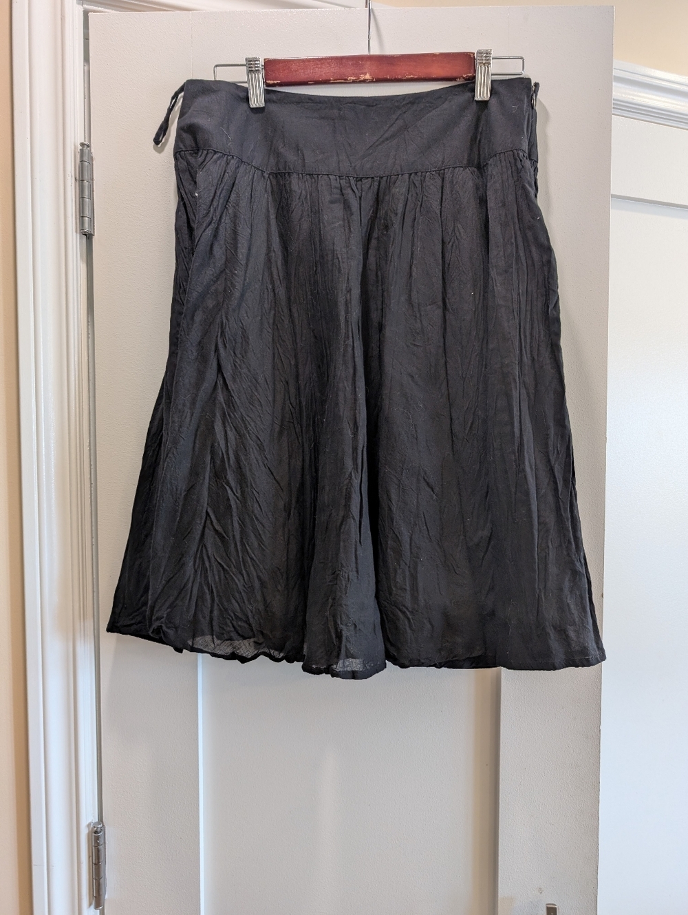 Black Crinkle Cotton Lined Skirt,M